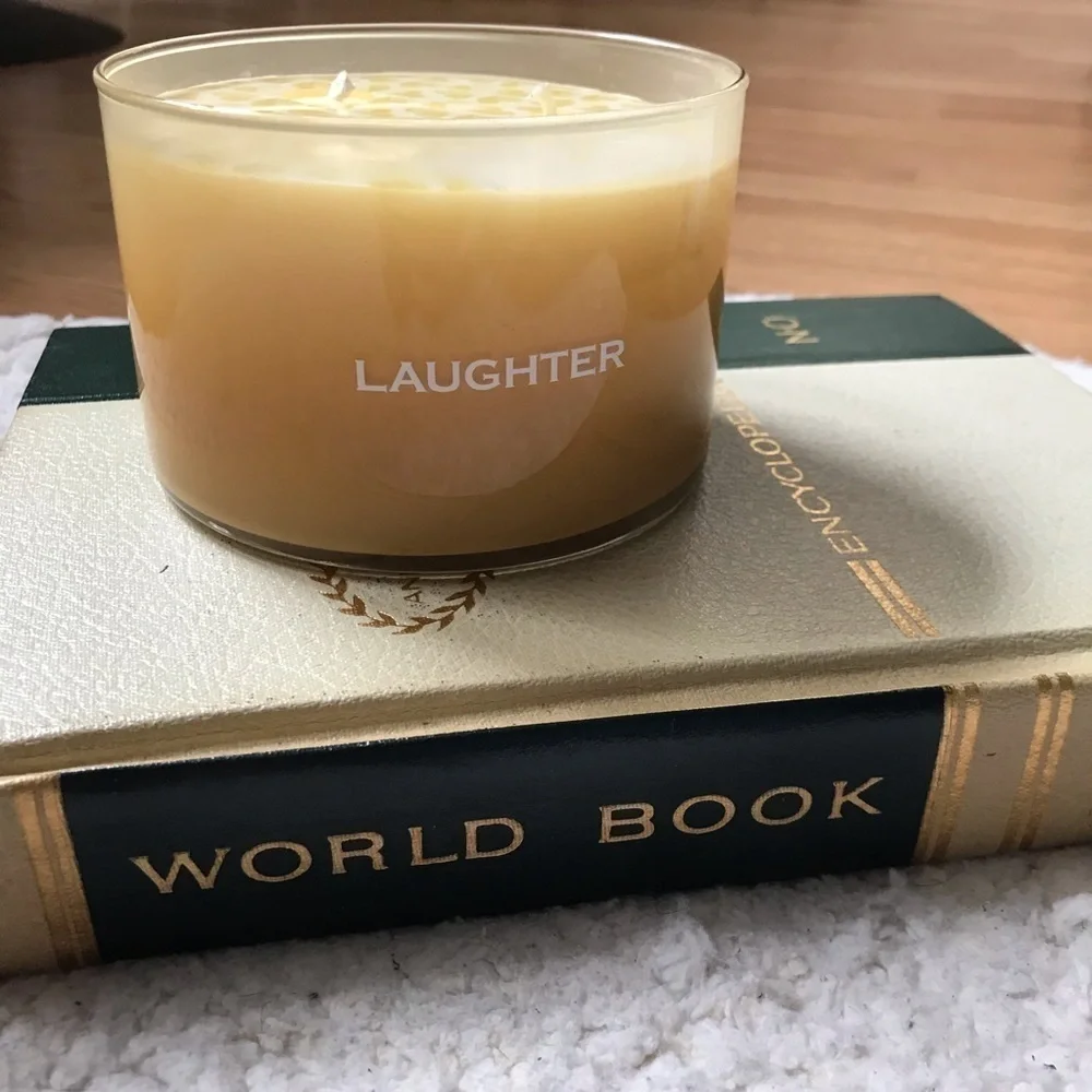 Yankee Candle: Laughter SUN BRIGHT Discontinued 3-Wick Candle